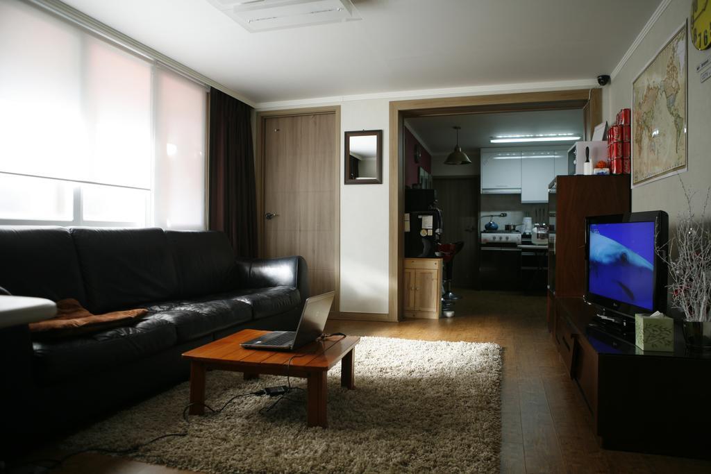 Birdsnest Hostel Hongdae Foreigner Only Seul Exterior foto